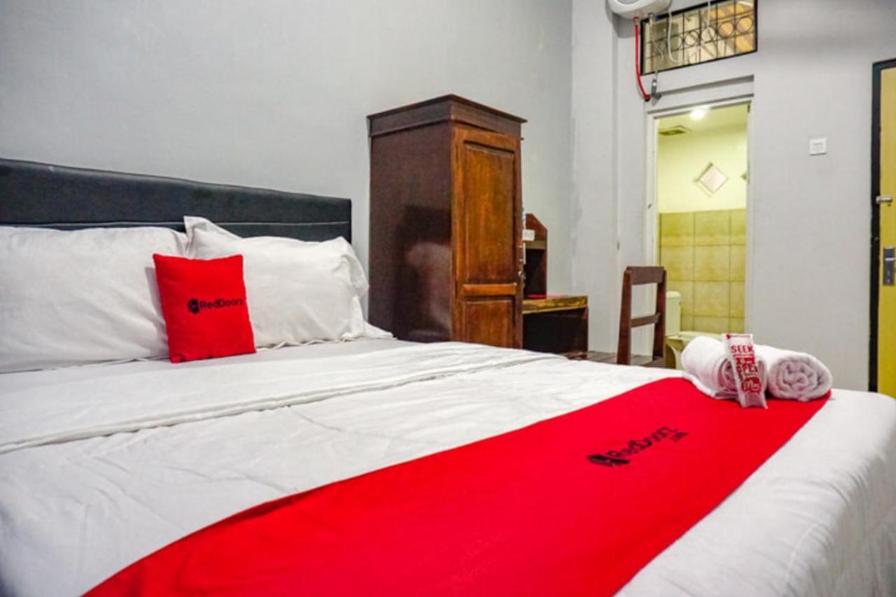 Reddoorz Near Penimbangan Beach Singaraja Exterior foto