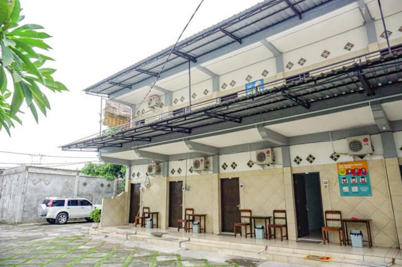 Reddoorz Near Penimbangan Beach Singaraja Exterior foto